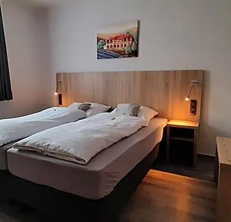 Landgasthof Zur Scharfen Ecke 3*