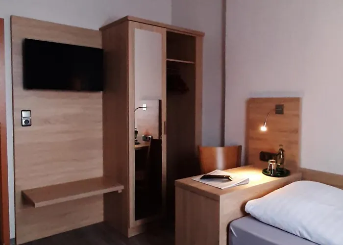 Landgasthof Zur Scharfen Ecke 3*