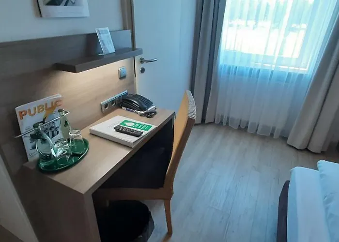 Landgasthof Zur Scharfen Ecke 3*